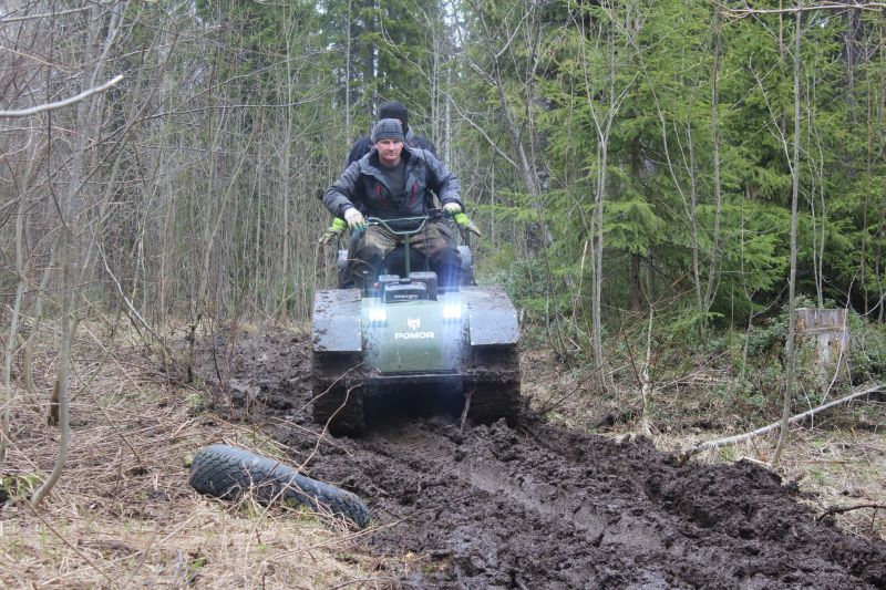 Мотособака Pomor X6 Мотособака Pomor X6